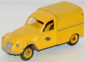 b25 2 dinky toys citroen 2cv fourgonnette la poste avant et cote gauche