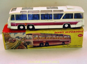 b36 1 dinky toys vega major luxury coach ref 952e