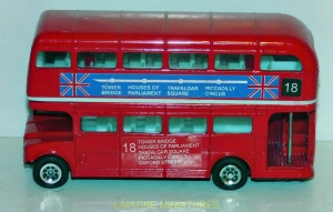 b38 172 divers bus anglais ligne 18 tower bridge piccadily circus