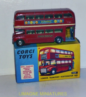corgi toys autobus routemaster