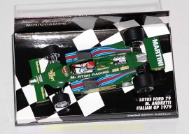 s8 26 minichamps lotus ford 79 1979 mario andretti 400790101