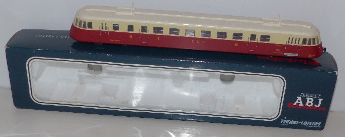 AUTORAIL RENAULT A B J ELECTROTREN HO