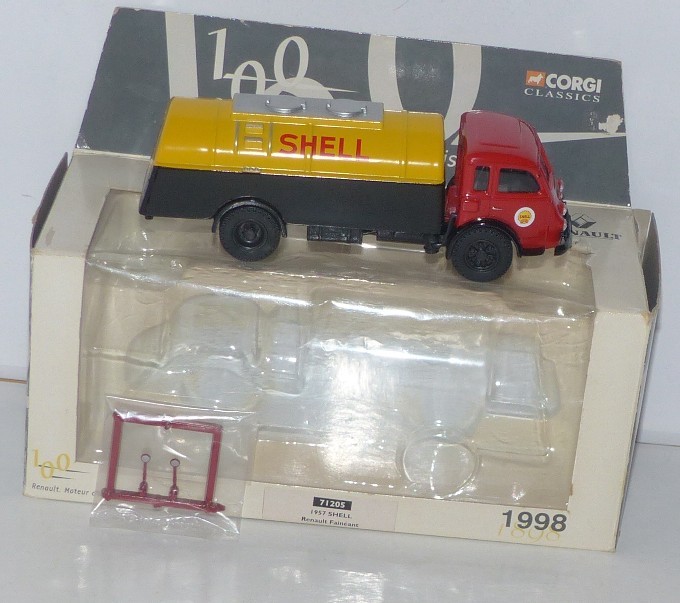 Corgi 1:50 Cirque Pinder Camion LKW Renault Fainéant (Neu (gemäss Beschreibung)) in Reconvilier