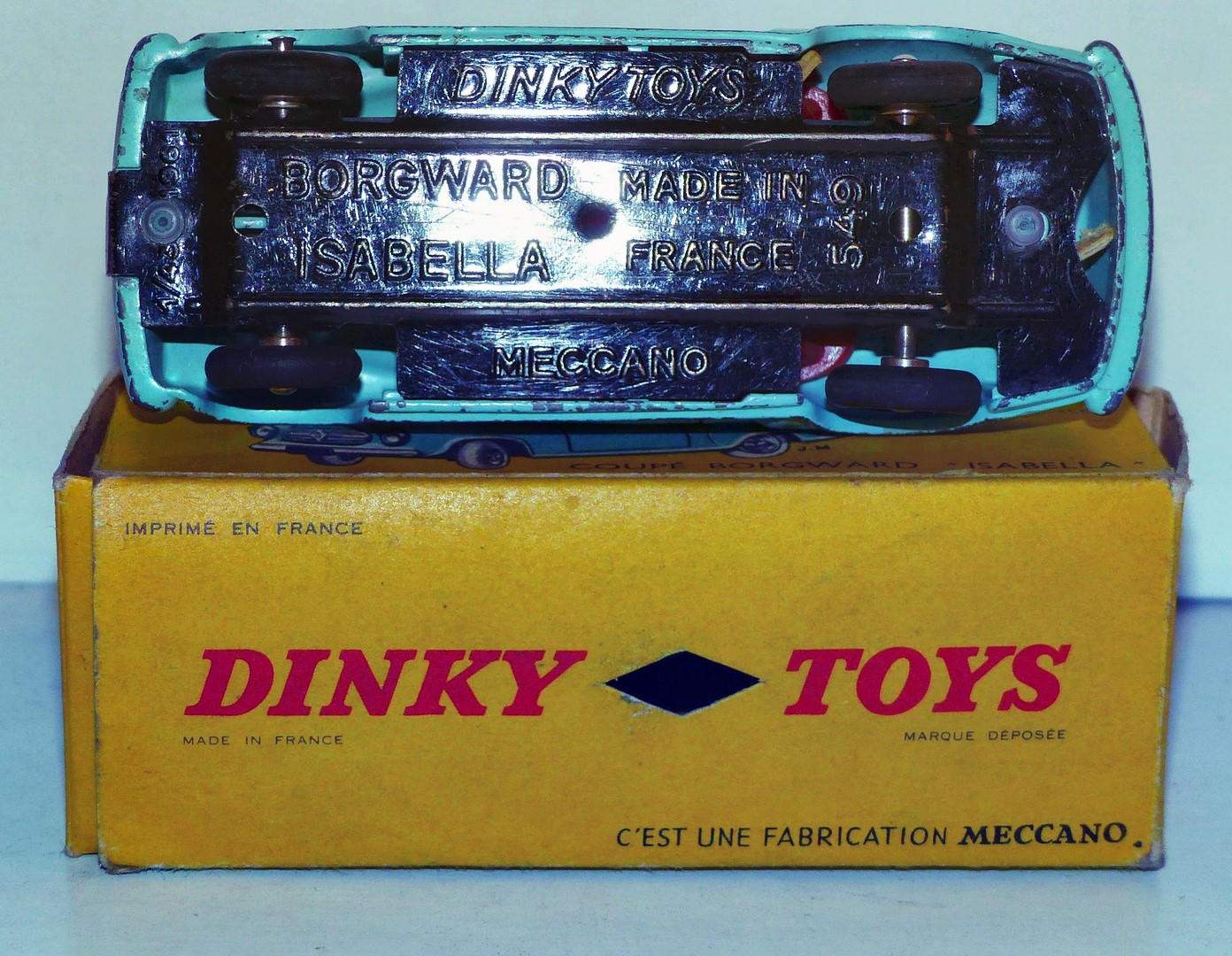 Dinky 549 - Borgward Isabella Coupé 1960 - Vert - 1/43 - Fabriqué En France - Occasion