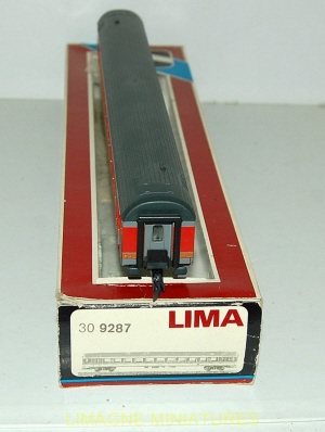 LIMA . Voiture voyageurs 1 FS iTALIA . HO